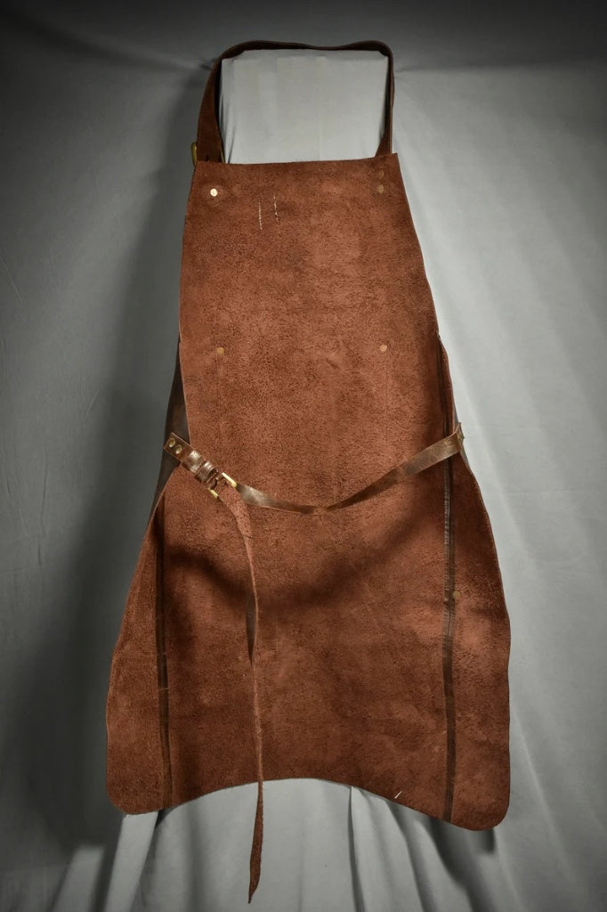Handcrafted Full-Grain Leather Workshop Apron with Adjustable Straps and Multi-Pocket Utility