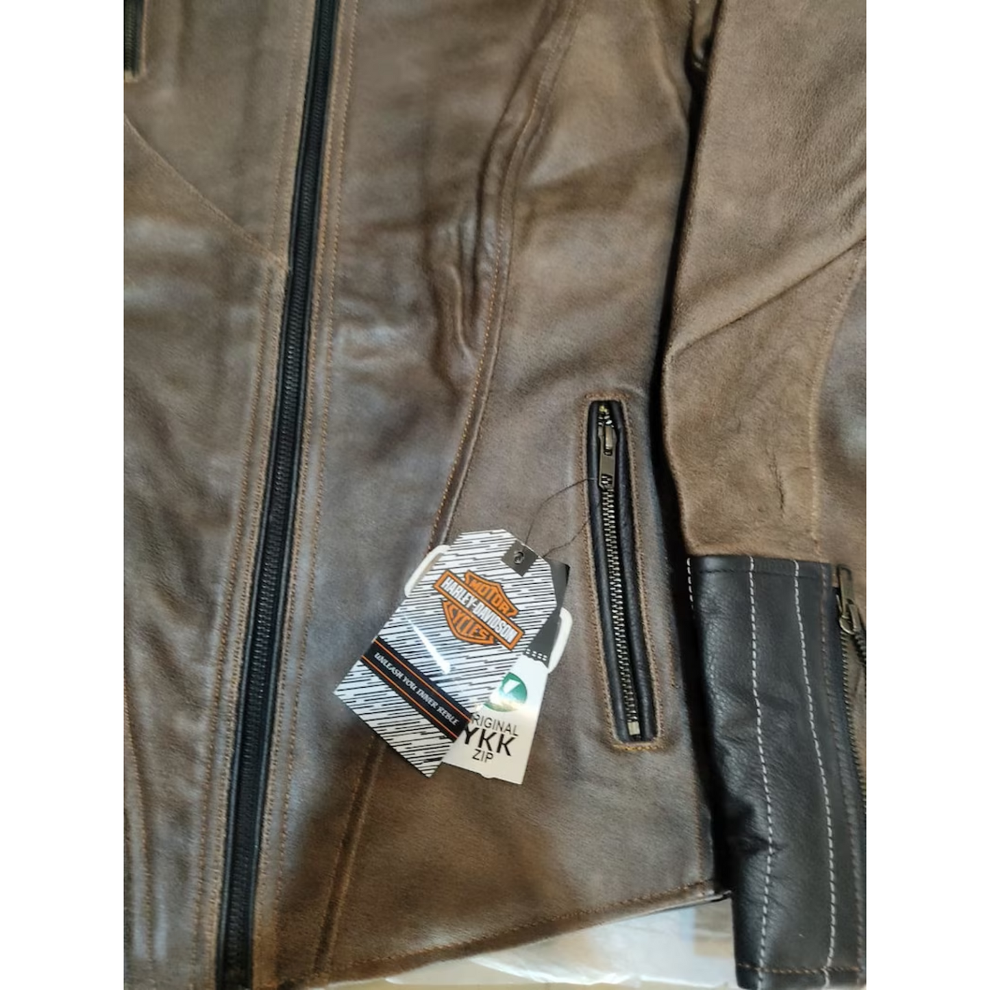 #leatherjacket #leather #fashion #jacket #leatherpants #leatherjackets #leatherfashion #bikerjacket #jackets #style #mensfashion #jaketkulitsecond #leatherboots #jaketkulitasli #jaketkulit #leathergloves #leathergoods #motorcyclejacket #jualjaketkulit #ootd #leatherjacketseason #jaketkulitbekas #leatherman #jaketkulitimport #vintage #leatherwork #leathercraft #leatherfetish #jaketmotor #leatherbag