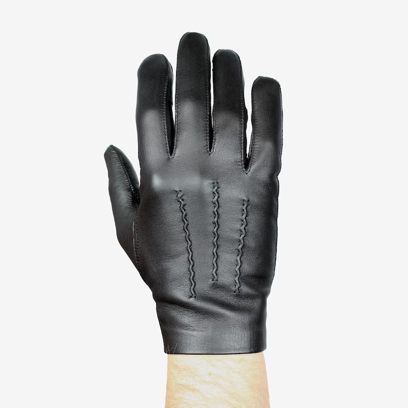 Men's Classic Brown Leather Driving Gloves with Snap Closure