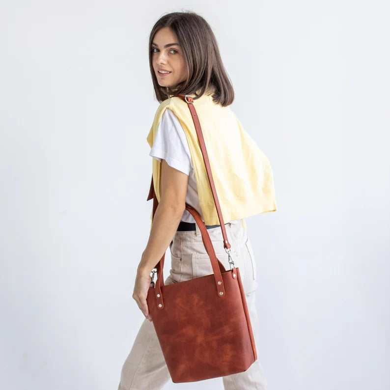 Handmade Full-Grain Leather Tote Bag with Zipper Closure and Front Pocket
