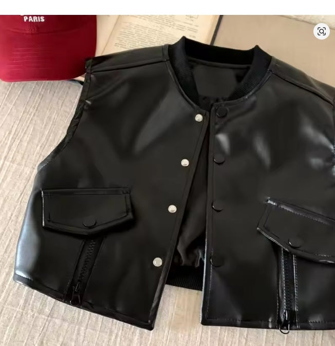 Women's Edgy Faux Leather Cropped Vest with Pockets – Black Biker Gilet