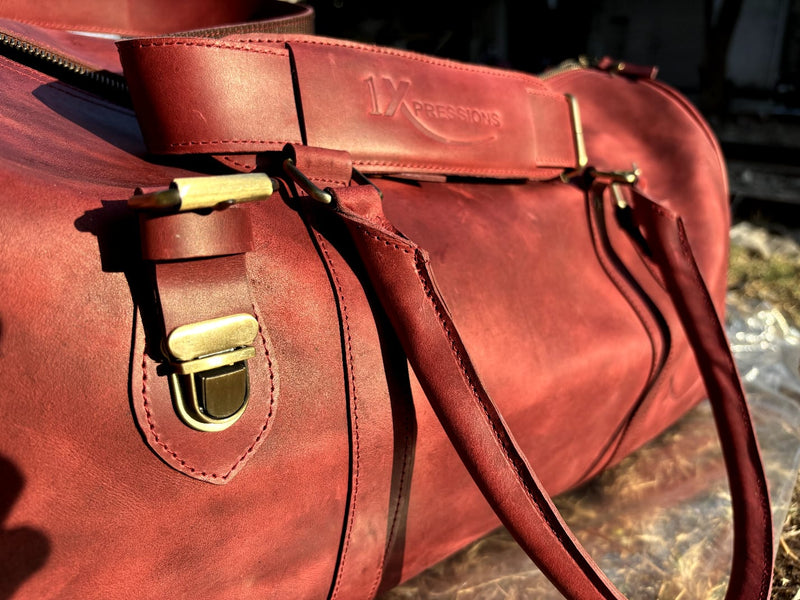 Premium Leather Shoulder Bag – Stylish, Durable, and Perfect for Travel or Daily Use