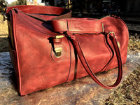 Premium Leather Shoulder Bag – Stylish, Durable, and Perfect for Travel or Daily Use