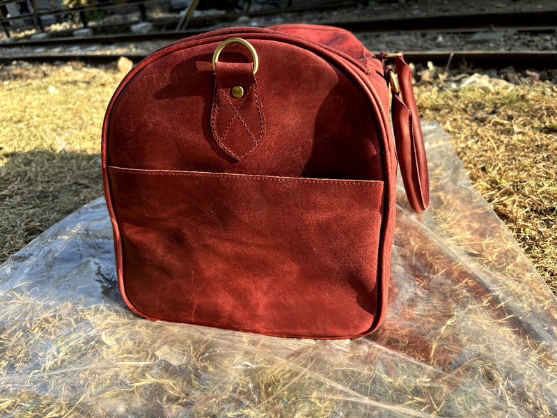 Premium Leather Shoulder Bag – Stylish, Durable, and Perfect for Travel or Daily Use