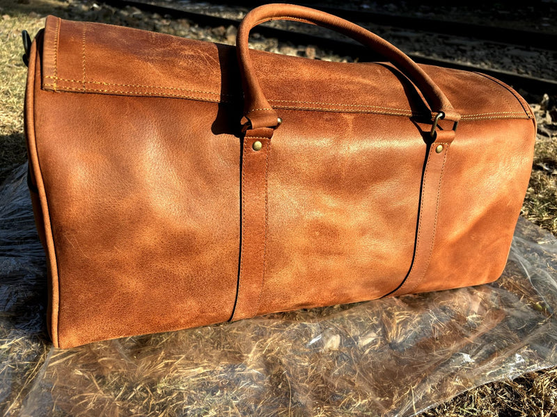 Premium Leather Shoulder Bag – Stylish, Durable, and Perfect for Travel or Daily Use