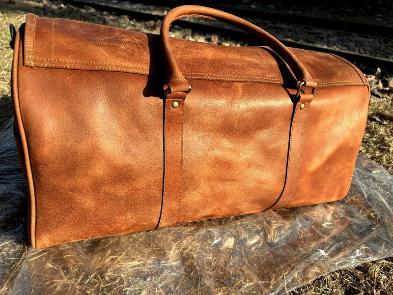 Premium Leather Shoulder Bag – Stylish, Durable, and Perfect for Travel or Daily Use