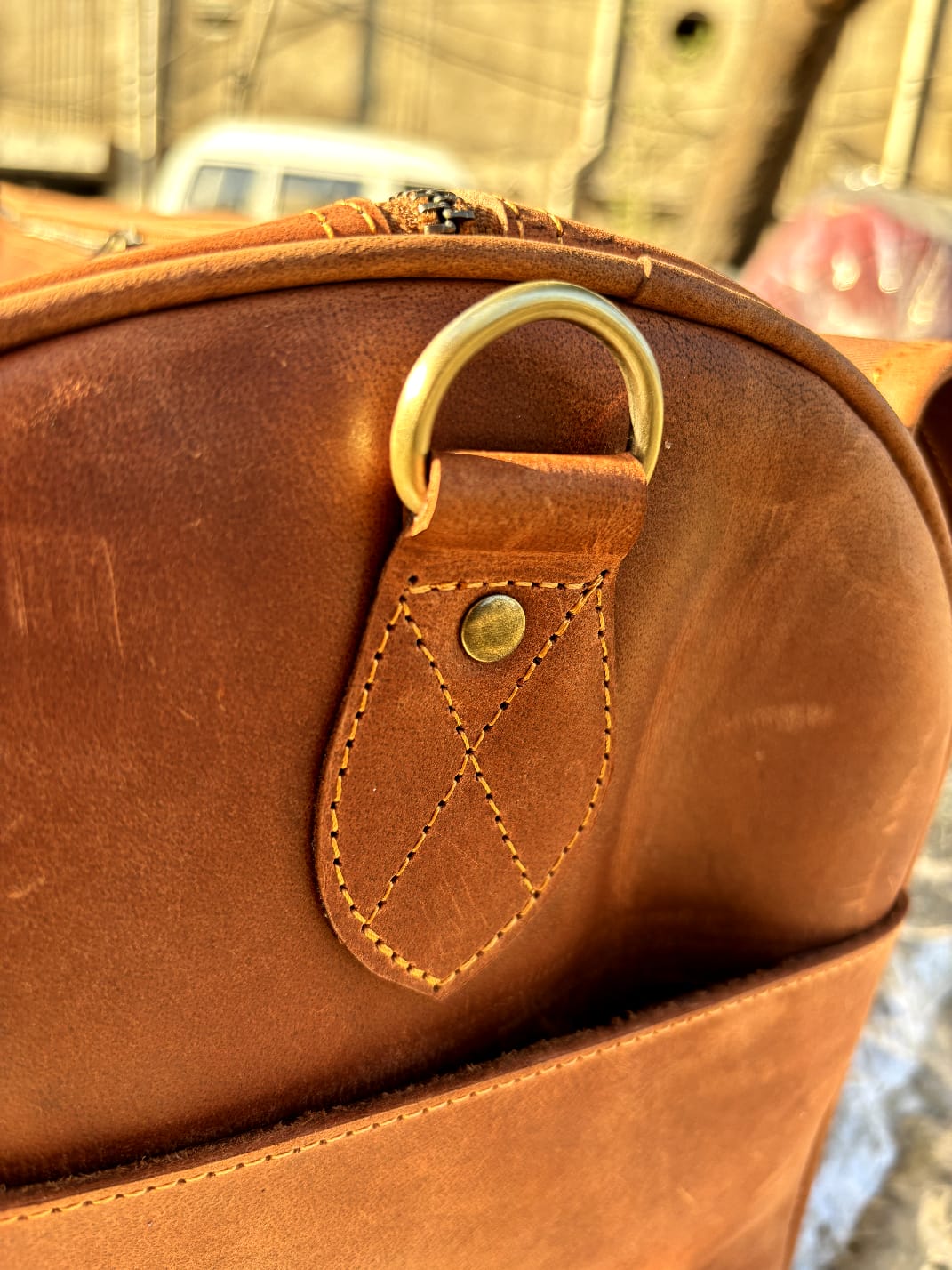 Premium Leather Shoulder Bag – Stylish, Durable, and Perfect for Travel or Daily Use